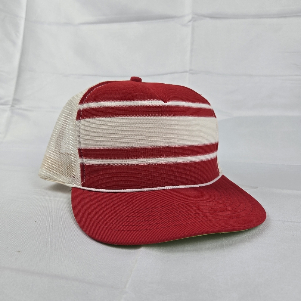 Vintage Mesh Rope Trucker Snapback Hat Red and White